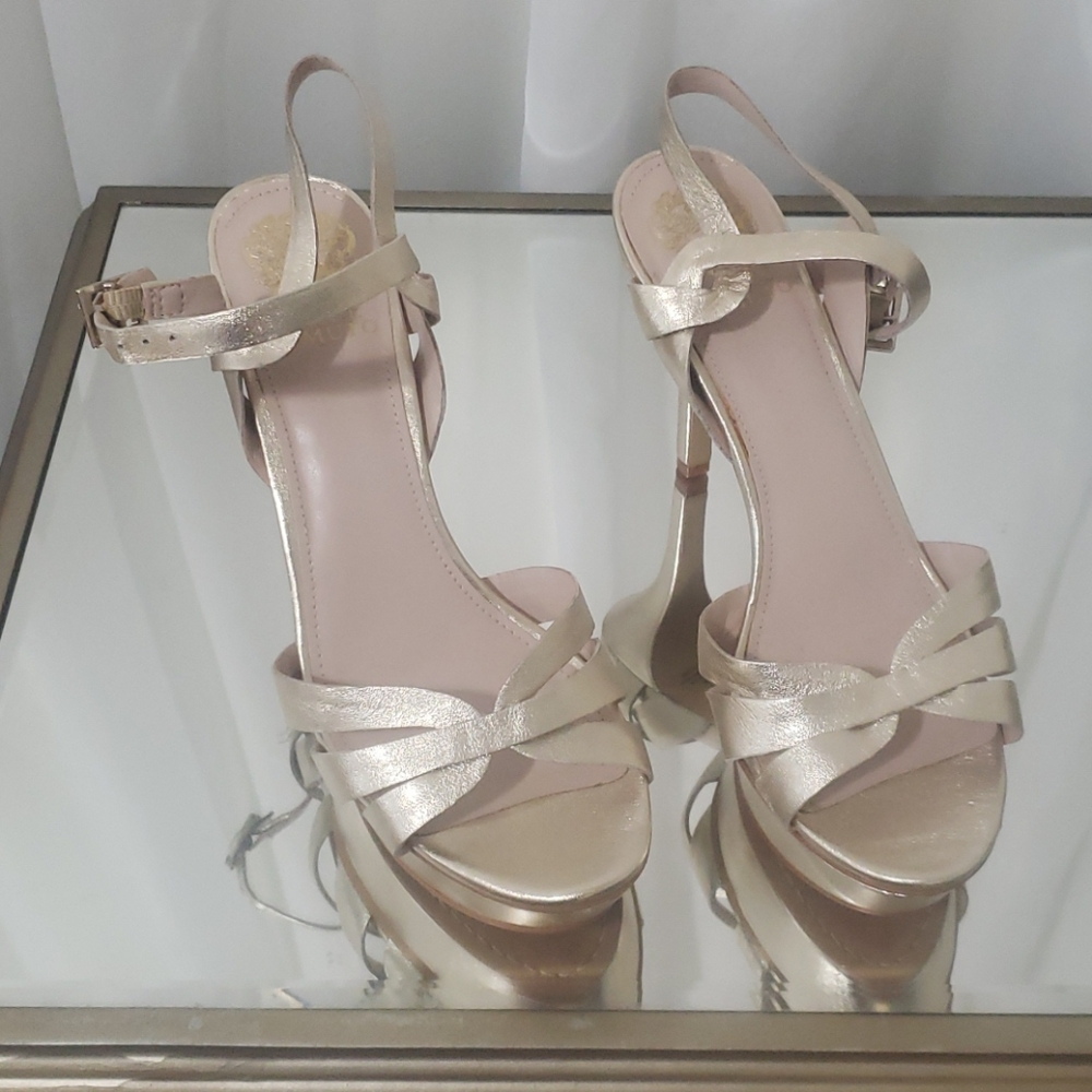 Vince Camuto Gold Peppa platform sandal heels